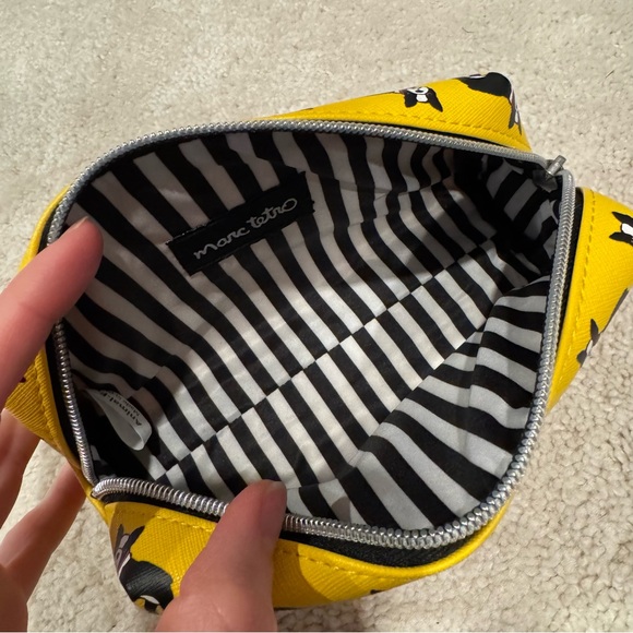 Marc Tetro Frenchie Boston Terrier All Over Print AOP Cosmetic Pouch Travel Case - Picture 2 of 11